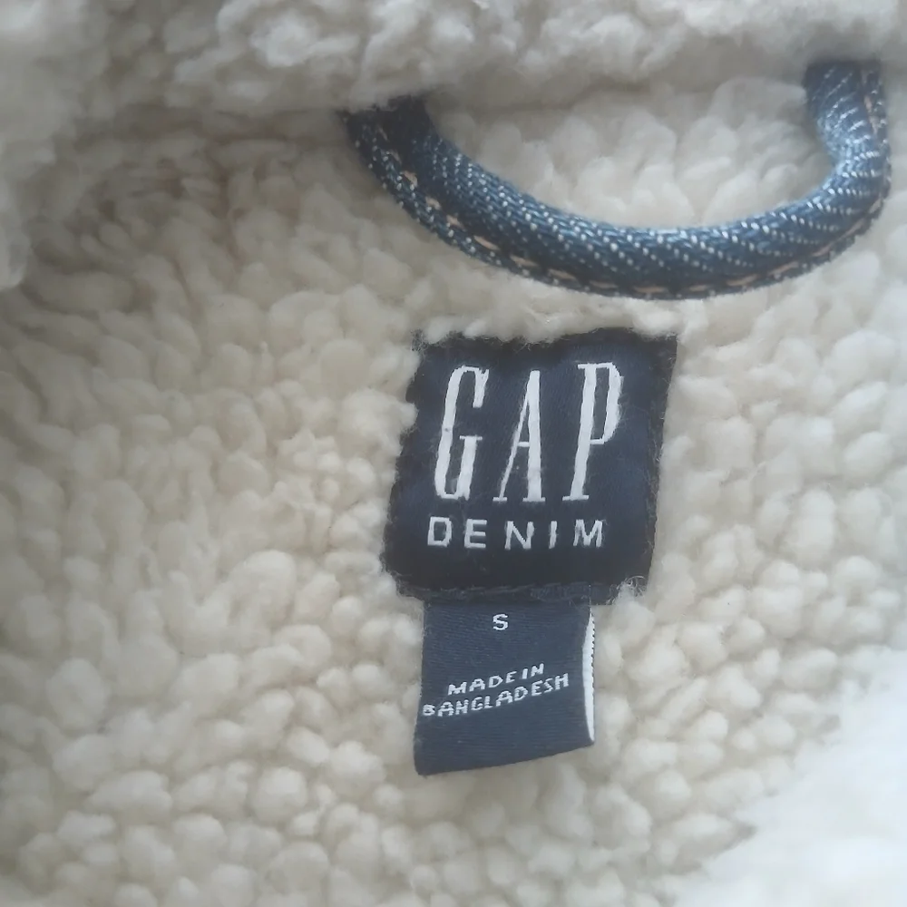 Gap Uni-sex Kids Sherpa lined denim jacket S (6/7)